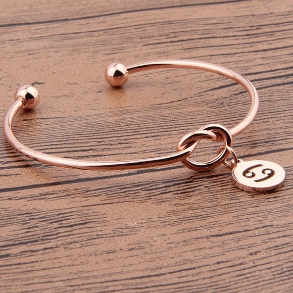 ROSE GOLD CANCER ♋️ ZODIAC LOVE CUFF BRACELET *NWT - Picture 3 of 5
